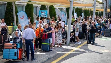 Exact date tourists face Majorca chaos as airport comes to 'total standstill'