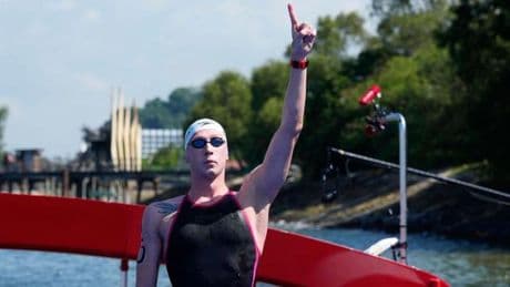 WM in Singapur: Schwimmer Wellbrock holt zweites WM-Gold: "Wahnsinnig cool"