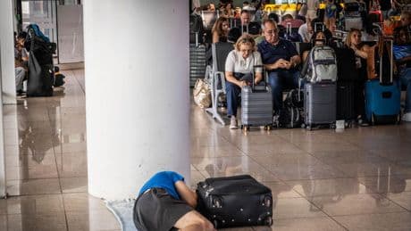 Odio el verano... en el aeropuerto