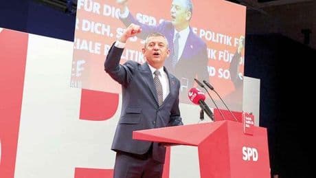 Özel, Berlin’de Almanca seslendi: Avrupa’nın parçasıyız