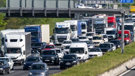 Urlaubszeit in allen Bundesländern - Bayern hat Ferien! Ab heute droht Stau-Chaos