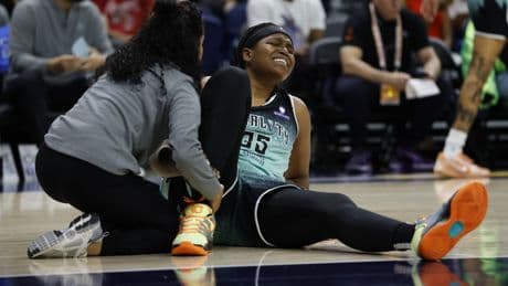 How Jonquel Jones’ injury status complicates Liberty’s undefeated start