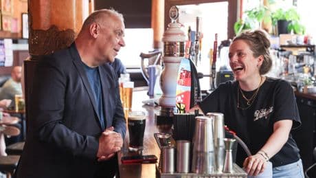 I spent a day on a Sauchiehall Street pub crawl in search of a prized pint under £6