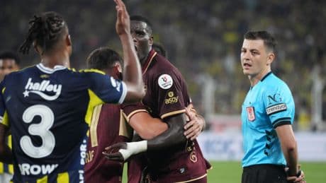 Fenerbahçe-Trabzonspor maçının VAR kayıtları açıklandı