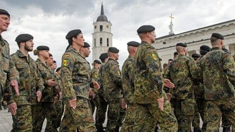 Zahl von Anträgen auf Kriegsdienstverweigerung steigt deutlich