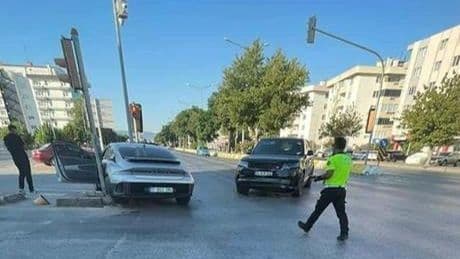 CHP'li vekil Gamze Akkuş İlgezdi Çanakkale'de kaza yaptı