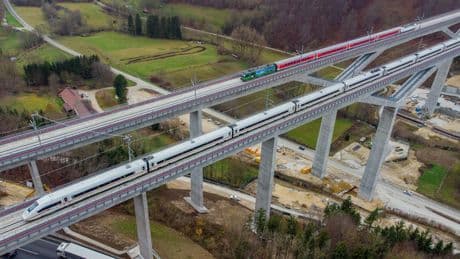 Nur ein Güterzug in 16 Monaten - Diese neue Bahnstrecke ist ein Milliarden-Flop