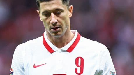 Robert Lewandowski QUITS Poland national team and refuses to play again until manager is sacked
