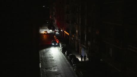 El CIS de Tezanos lanza mañana una encuesta urgente del apagón en plena ola de críticas por la gestión del Gobierno y Red Eléctrica