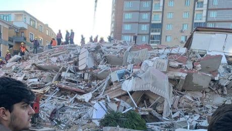 94 kişinin hayatını kaybettiği Buket Apartmanı davası: Müteahhit Hikmet Günsay'a "uzun tutukluluk" gerekçesiyle tahliye