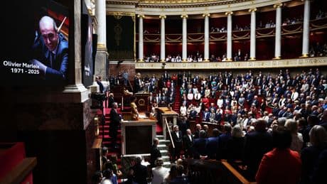 «On est tous en état de choc, on est sidérés»: après la mort d’Olivier Marleix, l’Assemblée nationale en deuil