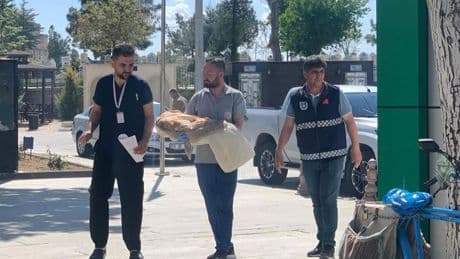 15 yaşındaki çocuğun hastane tuvaletinde ölü olarak doğurduğu bebek 2 hafta sonra defnedildi
