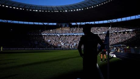 « Les “dérives” du football semblent plus faire partie du spectacle que constituer un problème à résoudre »