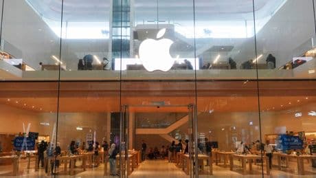 Apple is in need of a win as it reports earnings this week