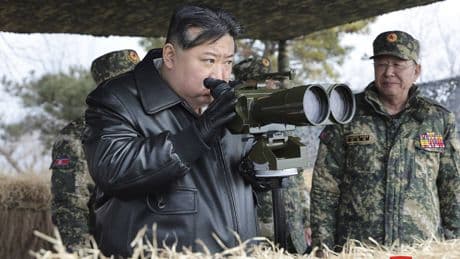 Pioggia di droni micidiali: la strategia di Kim che spaventa gli Usa