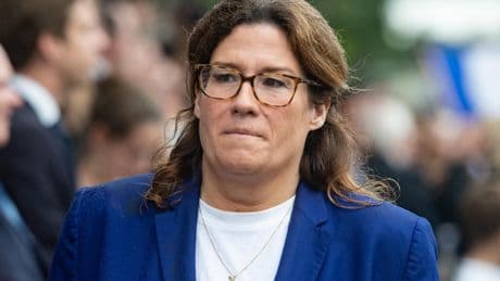 EN DIRECT - Sonia Backès : «La nationalité calédonienne ne fait pas de la Nouvelle-Calédonie un État indépendant»