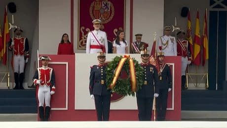 Día de las Fuerzas Armadas 2025, directo | Los Reyes presiden en Tenerife el acto central con un gran despliegue militar