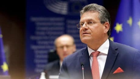 EU-Handelskommissar setzt auf Einigung mit USA – Gleichzeitig Drohung mit Gegenzöllen