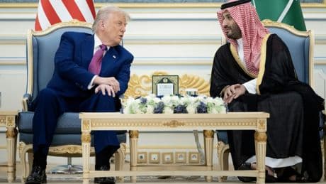 Donald Trump rencontre le président syrien après avoir levé les sanctions contre Damas