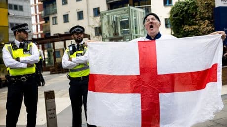 Elite police unit to monitor social media for anti-migrant posts