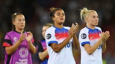 Women’s Euro 2025 live: Lionesses respond to Jess Carter abuse and Leah Williamson injury latest