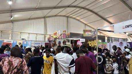 Côte d’Ivoire: une fréquentation en hausse clôture le Salon international du livre d’Abidjan