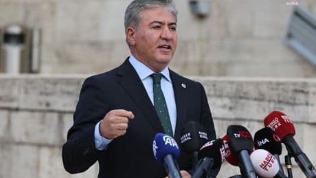 CHP'li Emir'den, MHP'li Saral'a 'Manifest' tepkisi: Gençlerin özgürlüğüne dil uzatamazsın