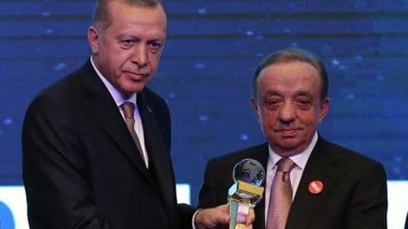 Cengiz Holding’in yeni gözdesi: Türk Telekom ve TÜRKSAT mı?