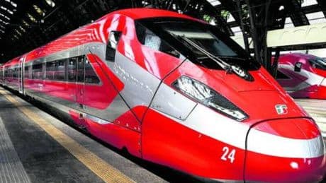 Guardie giurate sui treni per garantire la sicurezza: l'ipotesi in campo