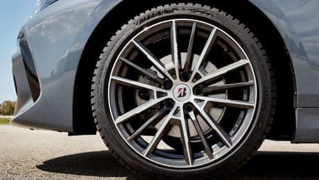 Prepara tu coche para el verano: Evita los errores más comunes con tus neumáticos