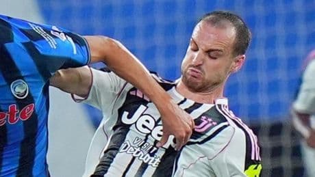 <p>Gatti si ferma e chiede il cambio in Atalanta-Juve: come sta</p>