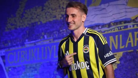Çok konuşulan transferde imzalar atıldı! Fenerbahçe, Kerem Aktürkoğlu'nu resmen açıkladı!