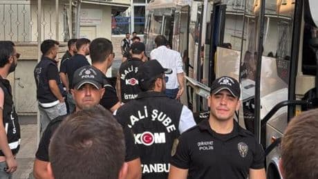 İBB soruşturması kapsamında gözaltına alınan 24 kişi adliyeye sevk edildi