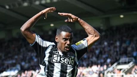 Liverpool braced for £25m exit to boost funds for second Alexander Isak transfer bid