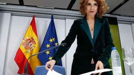 Los intereses de la deuda que pagan las comunidades autónomas se triplicarán entre 2022 y 2028