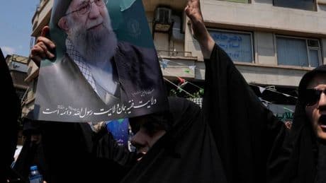 Angriffswelle auf den Erzfeind: Israelische Angriffe haben die Schwäche des Irans offenbart