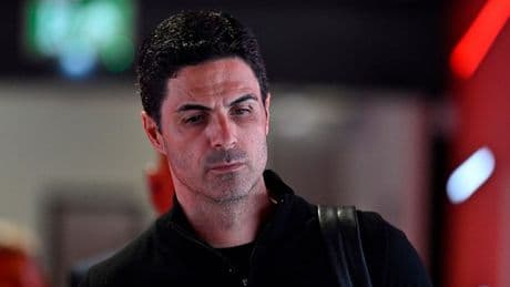 Dodgy defence means Arsenal face Champions League exit to Paris Saint-Germain