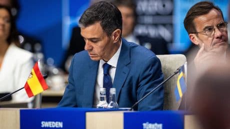 La doble caída del guindo de Sánchez: del gasto en defensa al presupuesto real