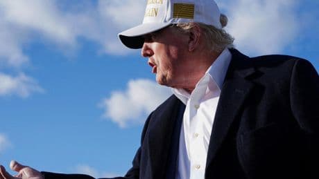États-Unis : Donald Trump accuse certains médias américains d'être «malades» après des sondages défavorables