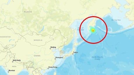 Terremoto in Russia, scossa di magnitudo 7.4 al largo della Kamchatka: scatta l'allerta tsunami