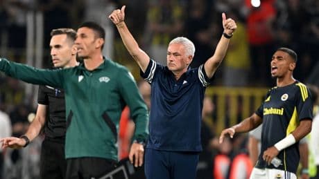Mourinho'dan "Göztepe maçı için erteleme talebi olacak mı?" sorusuna yanıt