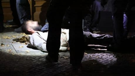 Festnahme in Berlin - Voll auf Koks! Pöbler geht auf Polizisten los