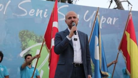 Bilal Erdoğan: Mazlumların hakkını koruyacak bir nesil yetişiyor