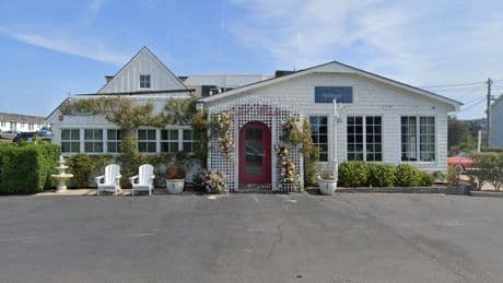Hamptons hotspots hit block again — this time at steep discounts as East End’s post-COVID boom wanes