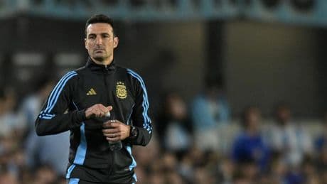 Scaloni, tajante al ser vinculado a equipo TOP: "Yo no, lo siento en el alma"