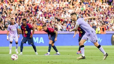El único que anota de penalti en el Athletic