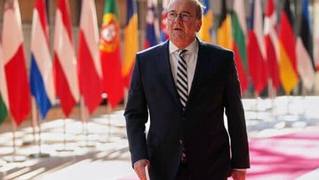 Krieg in der Ukraine: EU-Staaten setzen neue Russland-Sanktionen in Kraft