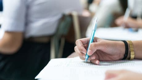 Maturità 2025: come funziona tra ansie, miti e riti della vigilia