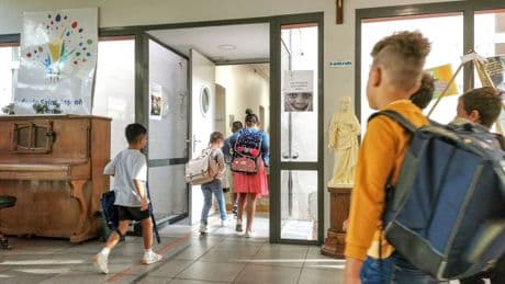 École : 67 % des Français attachés à la liberté de choix entre public et privé catholique