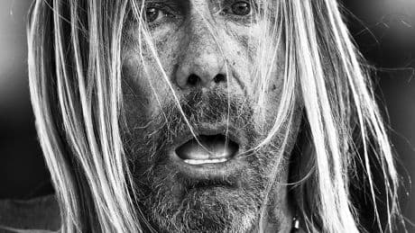 Iggy Pop: "Sigo vivo por mi madre. Ella me protege"